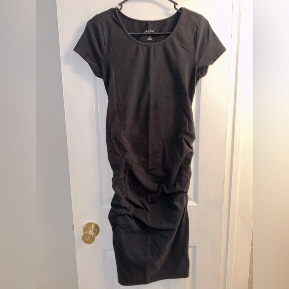Isabel Maternity Black Side‎ Ruched Midi Dress - Picture 1 of 5
